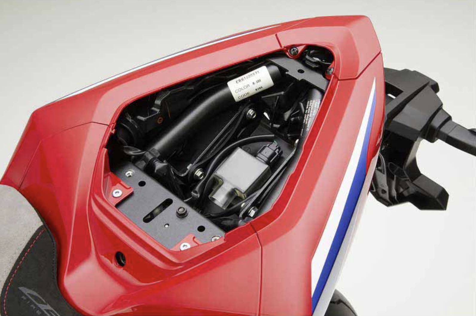 USB charging plug original for Honda CBR1000RR-R BJ 20-