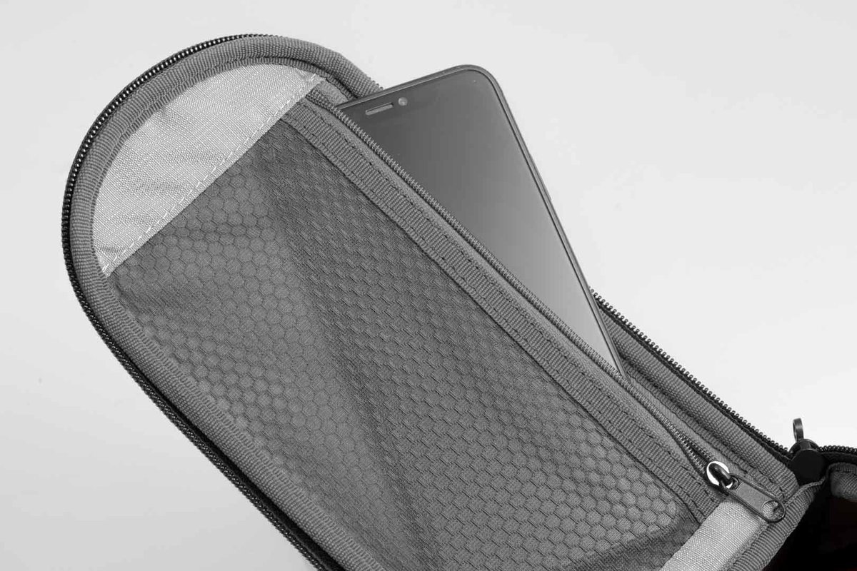 SW-Motech PRO Micro tank bag KAWASAKI GTR 1400 (12-20), ZGT40C