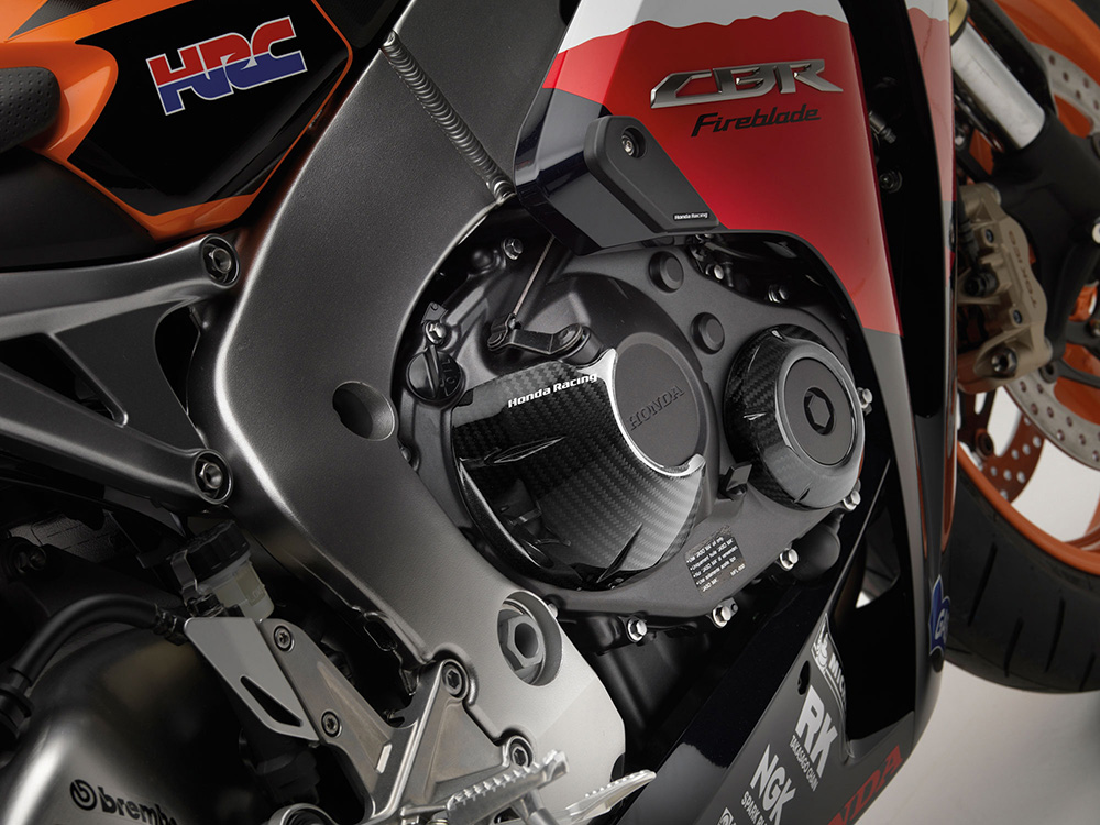 Protectors engine case, carbon original Honda CBR1000RR Fireblade / SP without ABS
