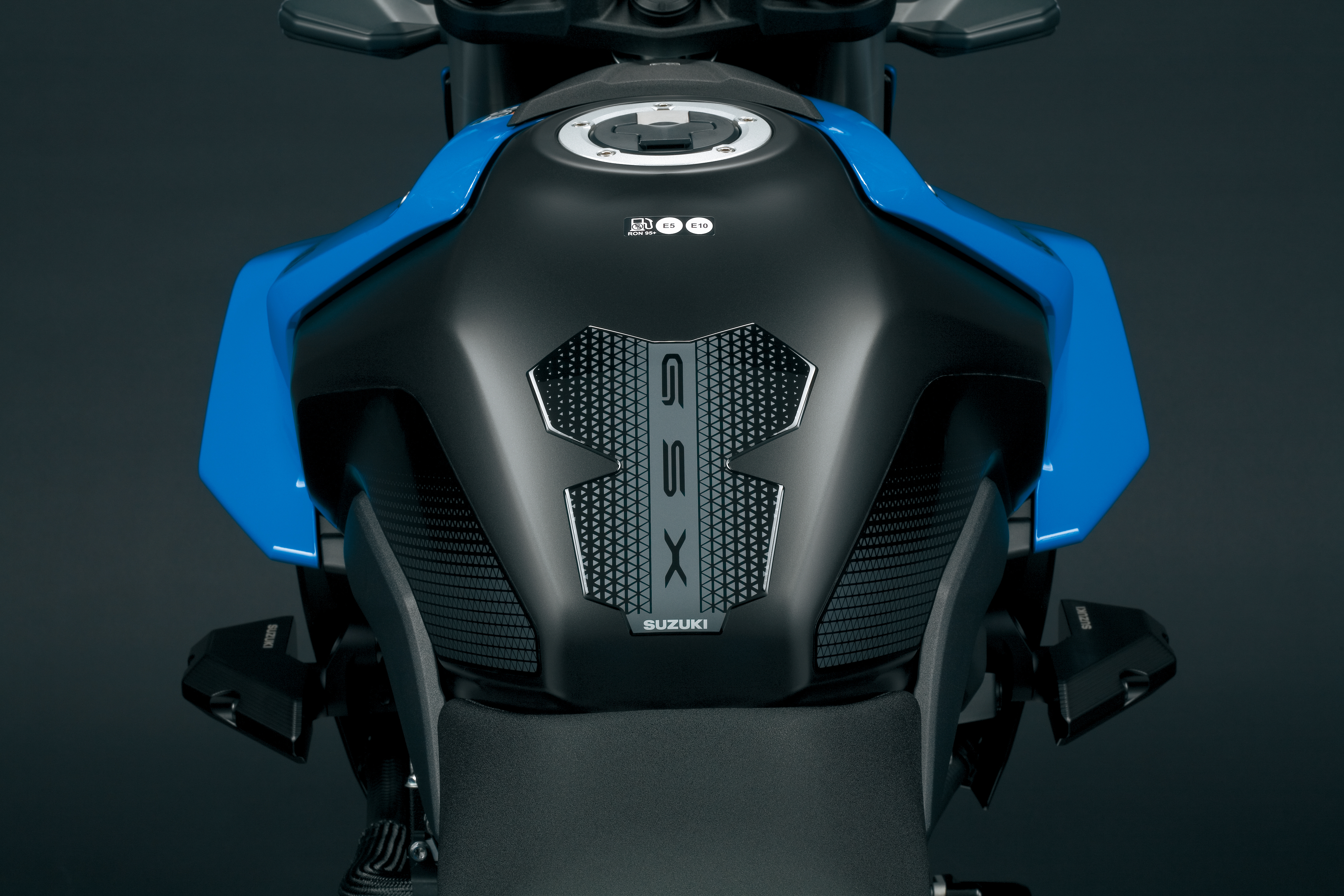 Tankpad Suzuki GSX-8S 2023- Original Accessories