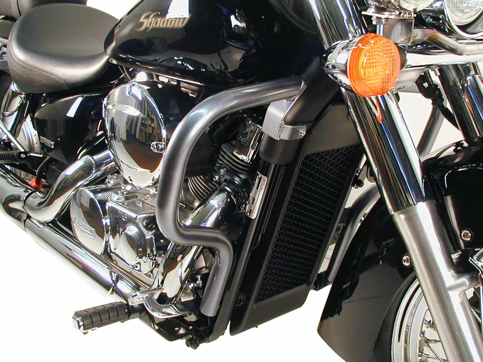 Chrome engine guard for Honda VT 750 C Shadow (04 -07) Hepco & Becker