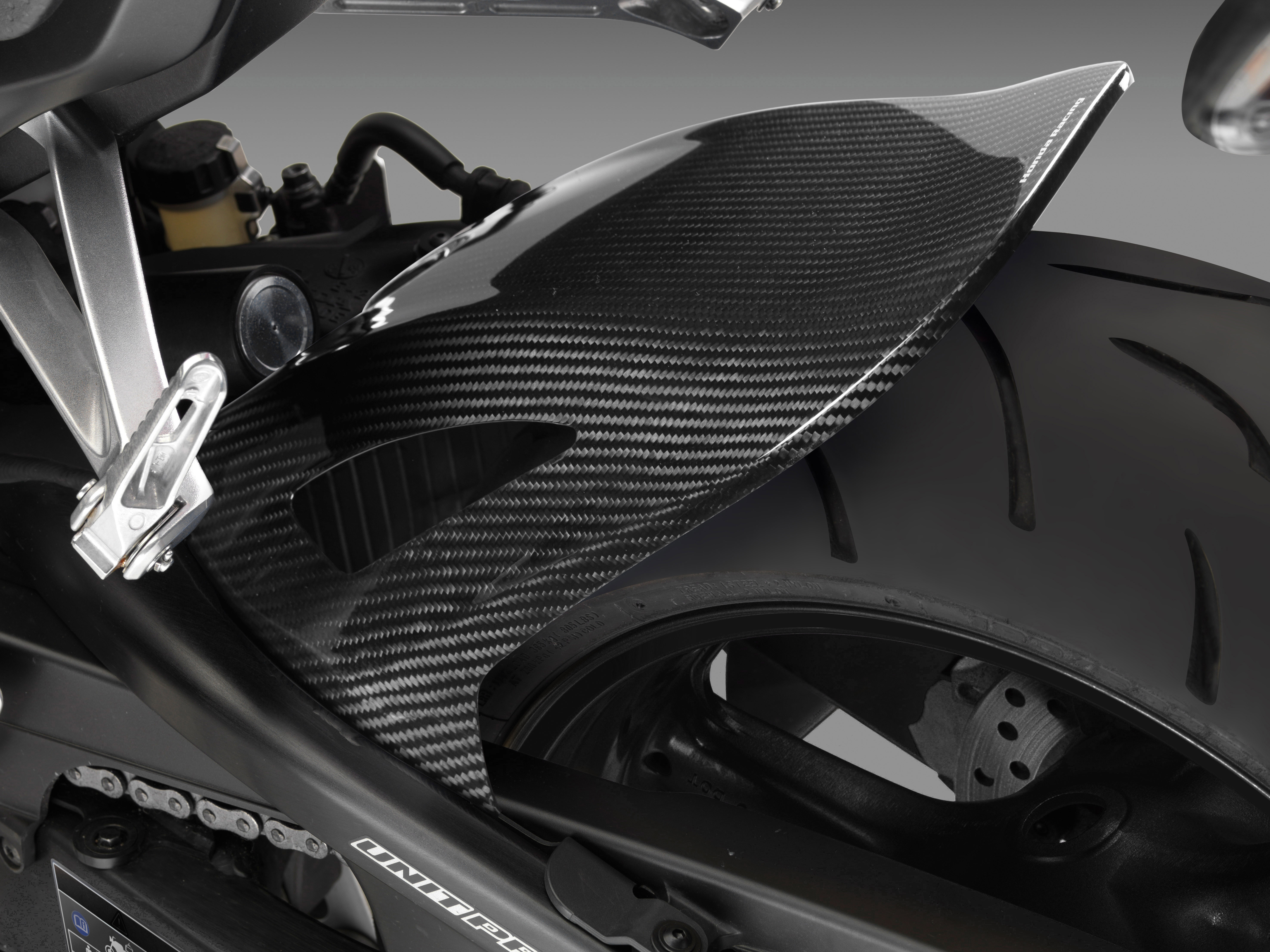 Rear wheel cover, carbon original Honda CBR1000RR Fireblade / SP