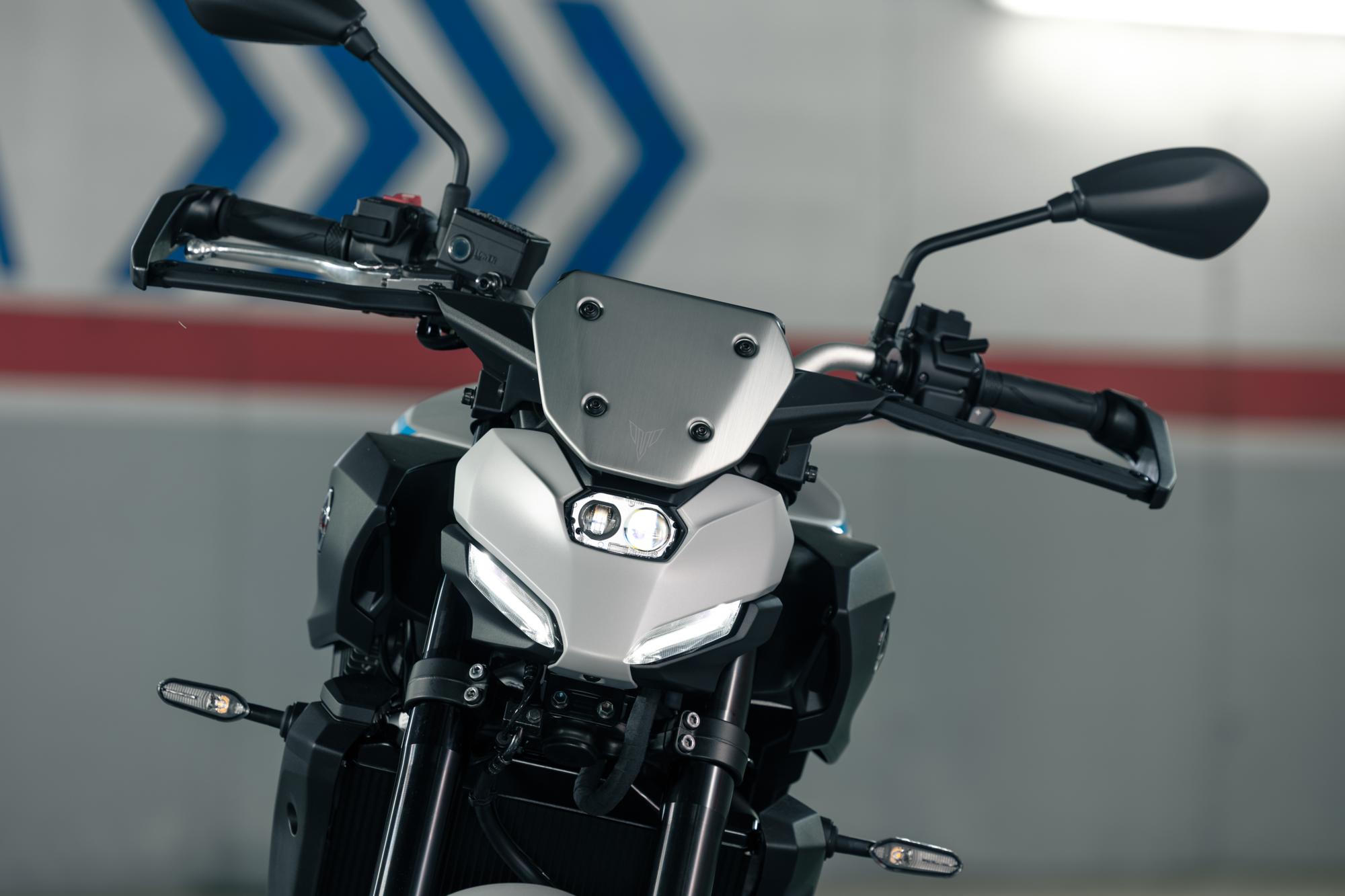 Aluminum Wind Deflector for Yamaha MT-09 (24-25) / MT-07 (2025) - Genuine
