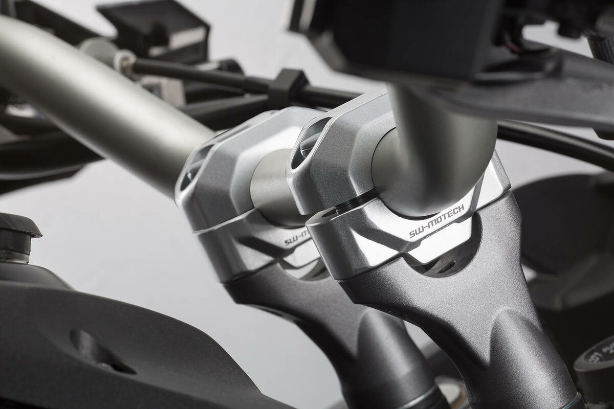 SW-Motech Handlebar riser, silver for Ø 22 mm handlebar, H=15 mm for Honda CB 1100 EX /RS - SW Motech