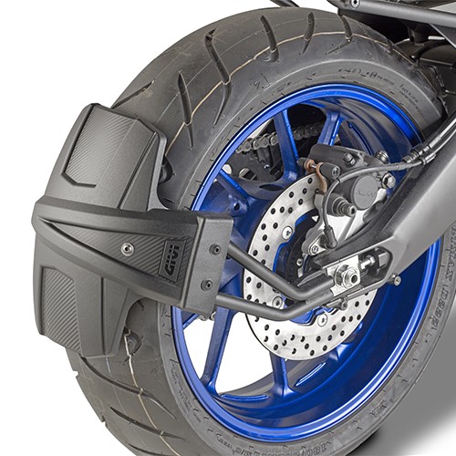 Mounting kit for rear wheel cover for Yamaha Tracer 900 / Tracer 900 GT (Bj.18-19) Givi