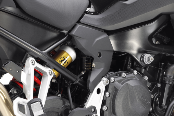 Brake cylinder guard for BMW F 800 GS (24-)