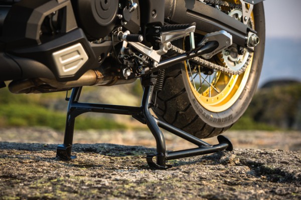 Main stand for Suzuki V-Strom 650 BJ. 2017
