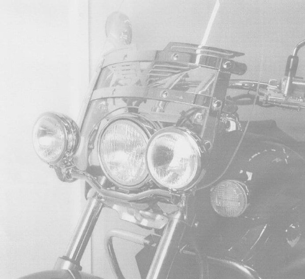 Twinlight auxiliary headlight set (high beam) chrome for VT 750 DC Black Widow with windshield