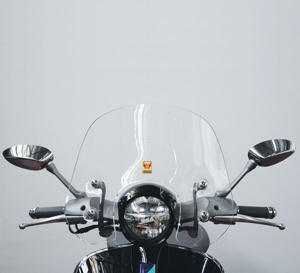 Windshield summer clear for Vespa 946