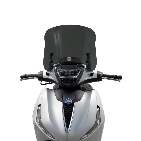 Windshield heavily tinted for Piaggio Beverly 300 / 400