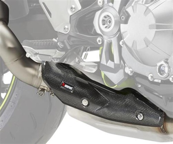 Akrapovic Carbon Heat Shield for Z 900 /70kW /SE (17-24)